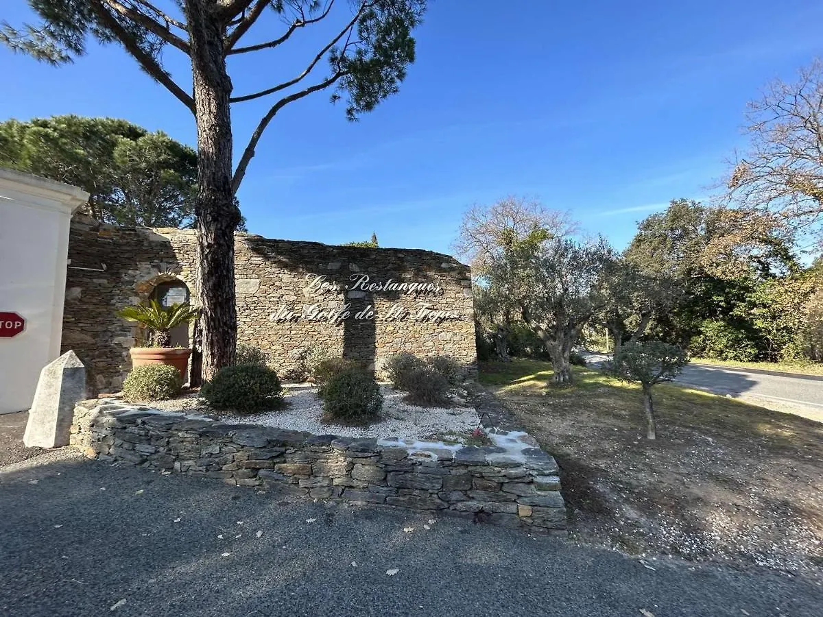 公寓 Grimaud : Appartement 3 Pces Avec Piscine Et Vue Mer - Fr-1-226-514 法国